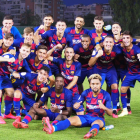 Jugadores del Barcelona B celebran la clasificación.