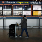França proposa una quarantena voluntària per a viatgers des de fora de la UE