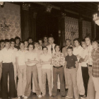 Jugadors dels equips cadet i infantil durant la recepció al Govern Civil pel doblet estatal el 1976.