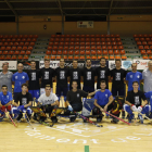 Jugadores y técnicos del Lleida Llista posaron en la primera jornada de trabajo del bicampón de Europa.