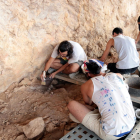 Una docena de estudiantes participan en las excavaciones. 