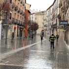 Militares de la UME ayer en Huesca.