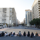Estudiantes cortaron el tráfico en el gran cruce de la plaza España.