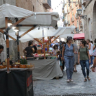 El carrer Cavallers és l’escenari que acull un mercat medieval.