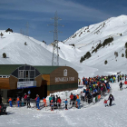 Esquiadors a Baqueira, un dels múltiples atractius per al turisme a la Val d’Aran.