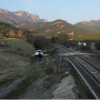 Vista del pas a nivell de Camarasa que se suprimirà.