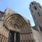 La Porta dels Apòstols y el campanario de la Seu Vella, dos de las áreas objeto de restauración.