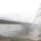 Imagen de niebla en Lleida, que según los expertos dificulta que el aire se depure. 