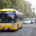 Los autobuses de Lleida ofrecieron ayer servicios mínimos. 