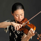 La violinista Midori actuará con la OCM en Lleida en abril.