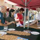 Uno de los estands de la Fira de l’Ametlla de Vilagrassa.