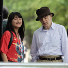 El cineasta Woody Allen, a la imatge amb la seua filla Manzie, té actualment 84 anys.