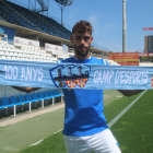 Adrián León, ahir al Camp d’Esports durant la presentació com a nou jugador del Lleida.