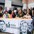 Algunos de los participantes en la asamblea que celebró ayer el partido Más Madrid.