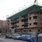 Un edificio en construcción en el barrio de Pardinyes de la ciudad de Lleida.