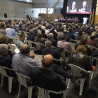 Un moment de l’assemblea de la FCAC, presidida per Ramon Sarroca i clausurada per Quim Torra.