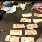 La Policía Nacional y los Mossos d’Esquadra intervieron más de 34.000 euros durante la operación. 