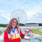 Núria Vilarrubla, ahir amb la medalla i el trofeu de guanyadora.
