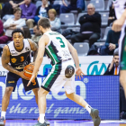 Turner, en una acción del reciente partido ante el Cáceres en el Barris Nord.        