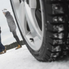 Un 3% dels conductors espanyols utilitza pneumàtics d'hivern, davant un 30% dels europeus, segons dades del portal Coches.net.