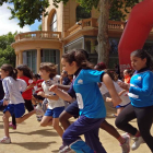 Cerca de 800 atletas participan en la 21a Milla Urbana Escolar de Lleida