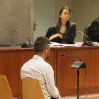 El acusado, ayer, durante el juicio celebrado en la Audiencia Provincial de Lleida. 