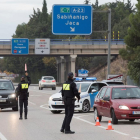 Imagen de controles la semana pasada en Huesca, donde está en vigor un confinamiento perimetral. 