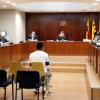 El acusado durante el juicio celebrado ayer en la Audiencia Provincial de Lleida. 