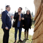 Almacelles estrena un parque escultórico al aire libre con doce piezas