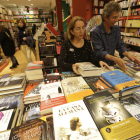 La librería Caselles de Lleida, uno de los comercios adheridos.