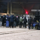 Los Mossos desalojan la nave de Llinars del Vallès donde se estaba celebrando una fiesta ilegal