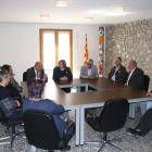 Perelló, ahir, amb alcaldes de la Cerdanya lleidatana.