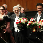 El tenor español agradeció los aplausos del público tras participar en la ópera ‘Luisa Miller’, de Verdi.