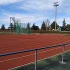 La Paeria ha finalizado recientemente la instalación de una valla perimetral en la pista de Les Basses.