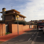 Incendios de viviendas en Vila Montcada y en el Secà, con una herida