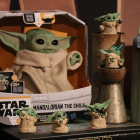 Productes de Baby Yoda, personatge de ‘The Mandalorian’ que ha captivat els fidels de la saga.
