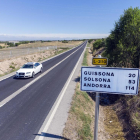 Imagen del pavimento ya mejorado de la carretera que une Guissona y Tàrrega. 