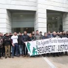 La Agrupació d’Agents Rurals de CCOO se manifestó el pasado lunes antes del inicio del juicio de Aspa. 