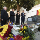 El president del Govern va descobrir una placa commemorativa a la tomba d’Antonio Machado.