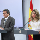 Els ministres de Treball i Seguretat Social, Yolanda Díaz i José Luis Escrivá, xoquen per les pensions.