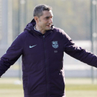 Ernesto Valverde, durante la sesión de entrenamiento de ayer.