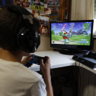 Un niño de 12 años jugando al ‘Fornite’, un videojuego gratuito que a principios de 2019 tenía 200 millones de jugadores registrados. 