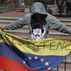 Els simpatitzants del president de l’Assemblea Nacional de Veneçuela, Juan Guaidó, es van reunir en un ajuntament a Caracas.