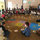 Los escolares participaron en una comida solidaria a base de arroz. 