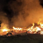 Aparatós incendi al polígon Entrevies de Lleida