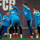El bon humor va presidir ahir l’últim entrenament del Barça abans de viatjar a Madrid.