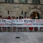 Mobilització contra les violències sexuals el juliol del 2019 a la plaça Paeria, amb l’adhesió del col·lectiu Dones a Escena de Lleida.