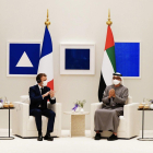Emmanuel Macron, ayer junto al príncipe de Abu Dhabi.