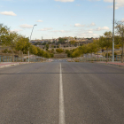 El puente de acceso a Torre Salses tiene 4 carriles, pero el vial que discurre por La Bordeta solo tiene 2.