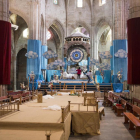 L’interior de l’església de Santa Maria de Cervera, ahir durant l’inici de l’adequació.